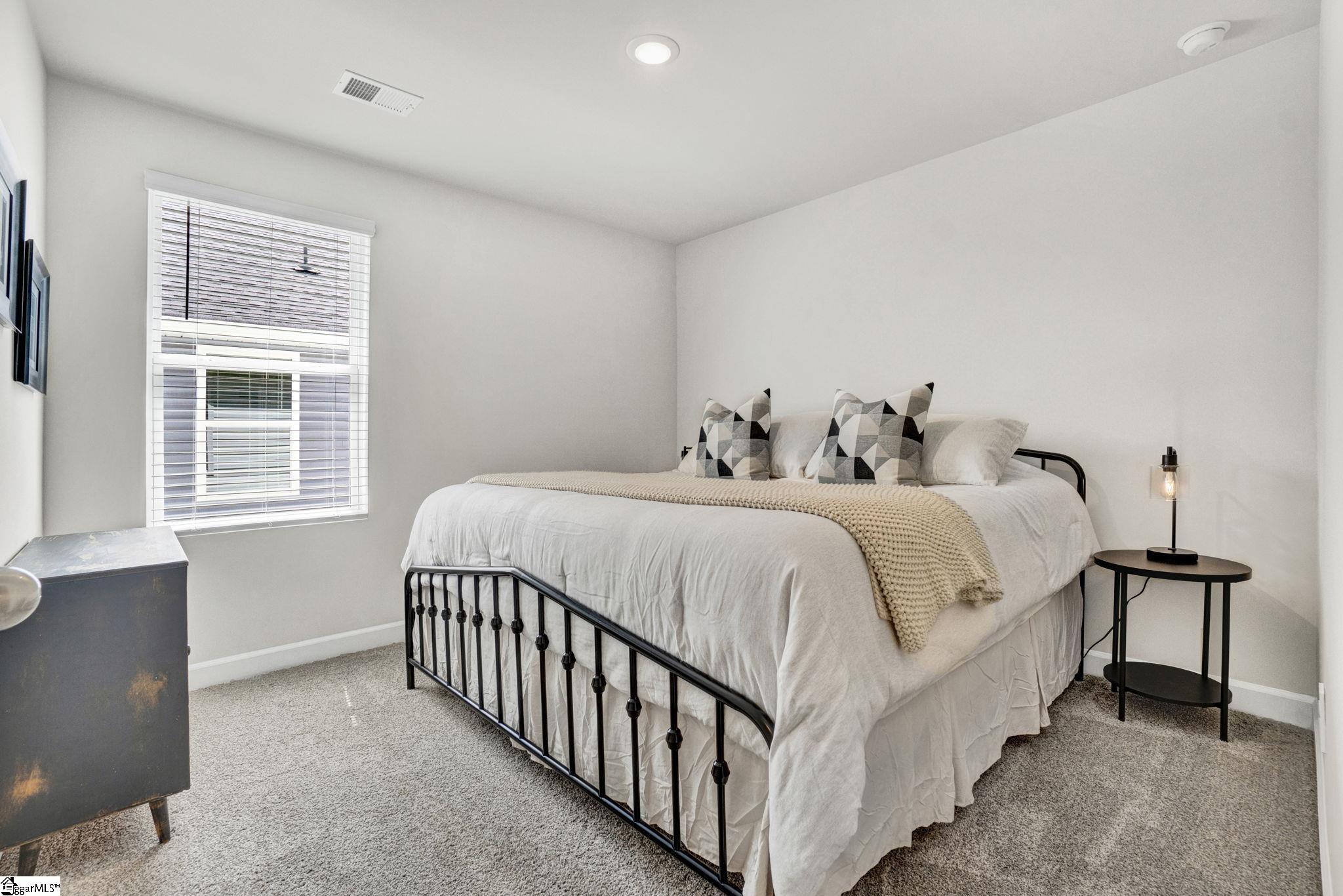 Gray Court, South Carolina 29645, United States, 4 Bedrooms Bedrooms, ,3 BathroomsBathrooms,Residential,Active,208101