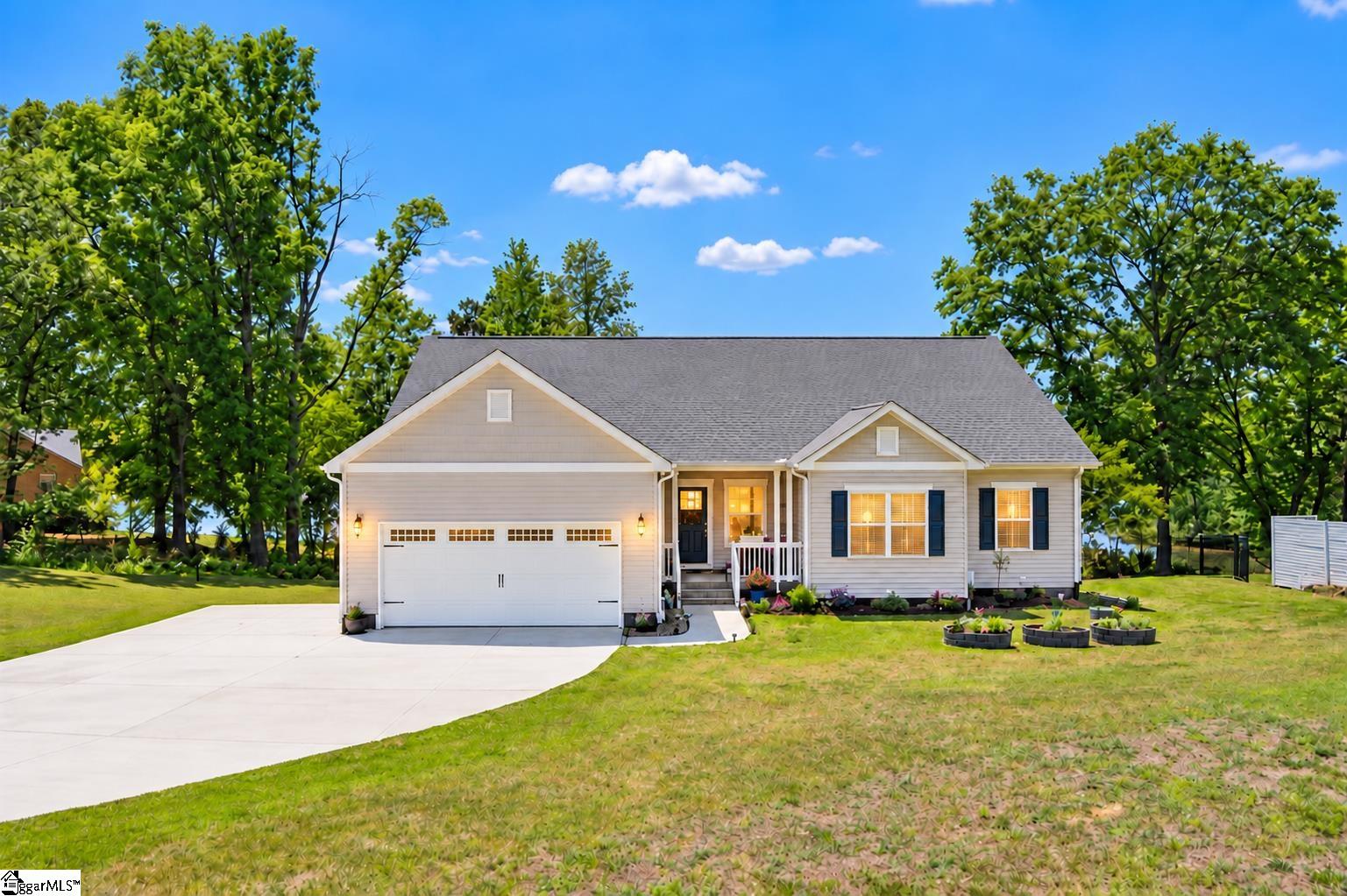102 Indian Ridge Pointe