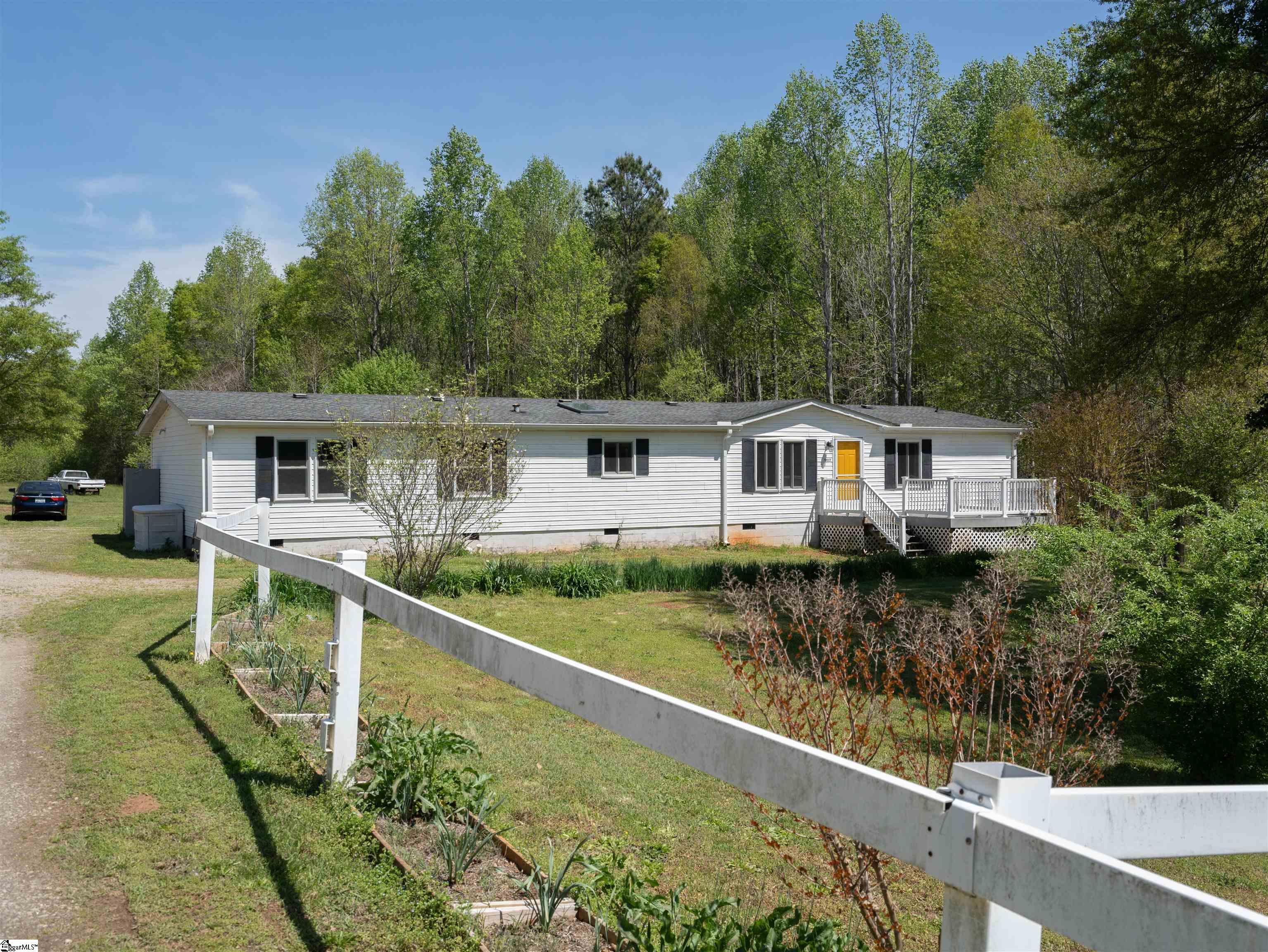 Chesnee, South Carolina 29323, United States, 4 Bedrooms Bedrooms, ,2 BathroomsBathrooms,Residential,Active,109886