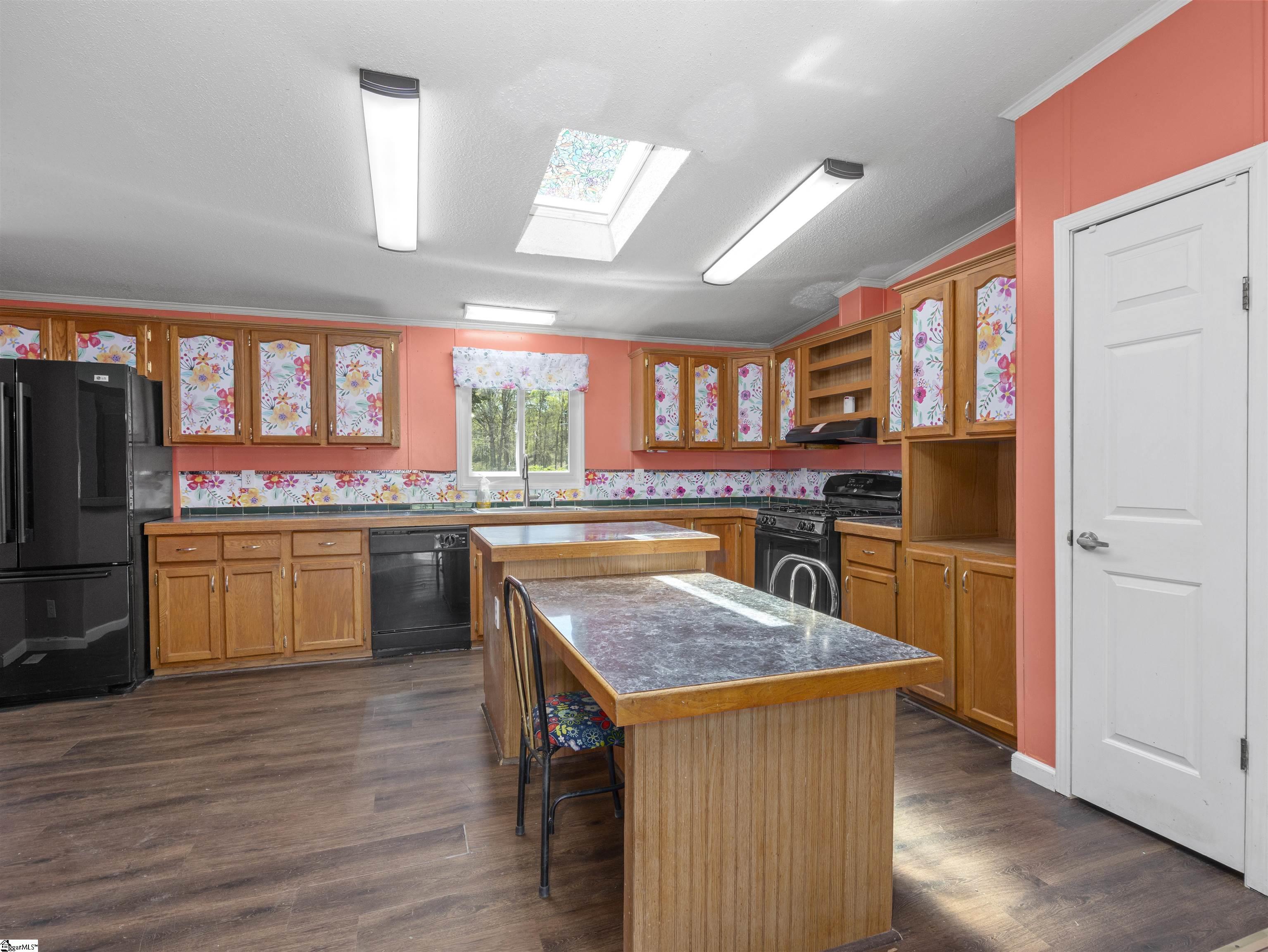 Chesnee, South Carolina 29323, United States, 4 Bedrooms Bedrooms, ,2 BathroomsBathrooms,Residential,Active,109886