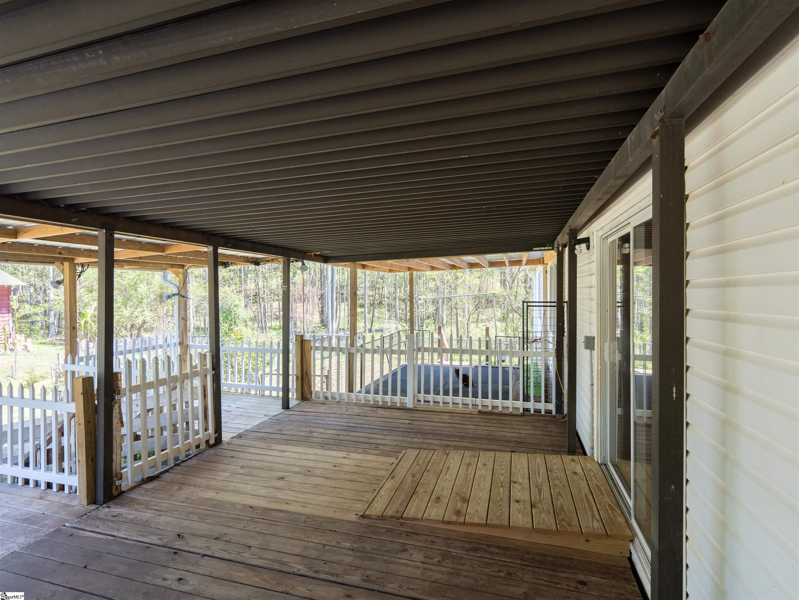 Chesnee, South Carolina 29323, United States, 4 Bedrooms Bedrooms, ,2 BathroomsBathrooms,Residential,Active,109886