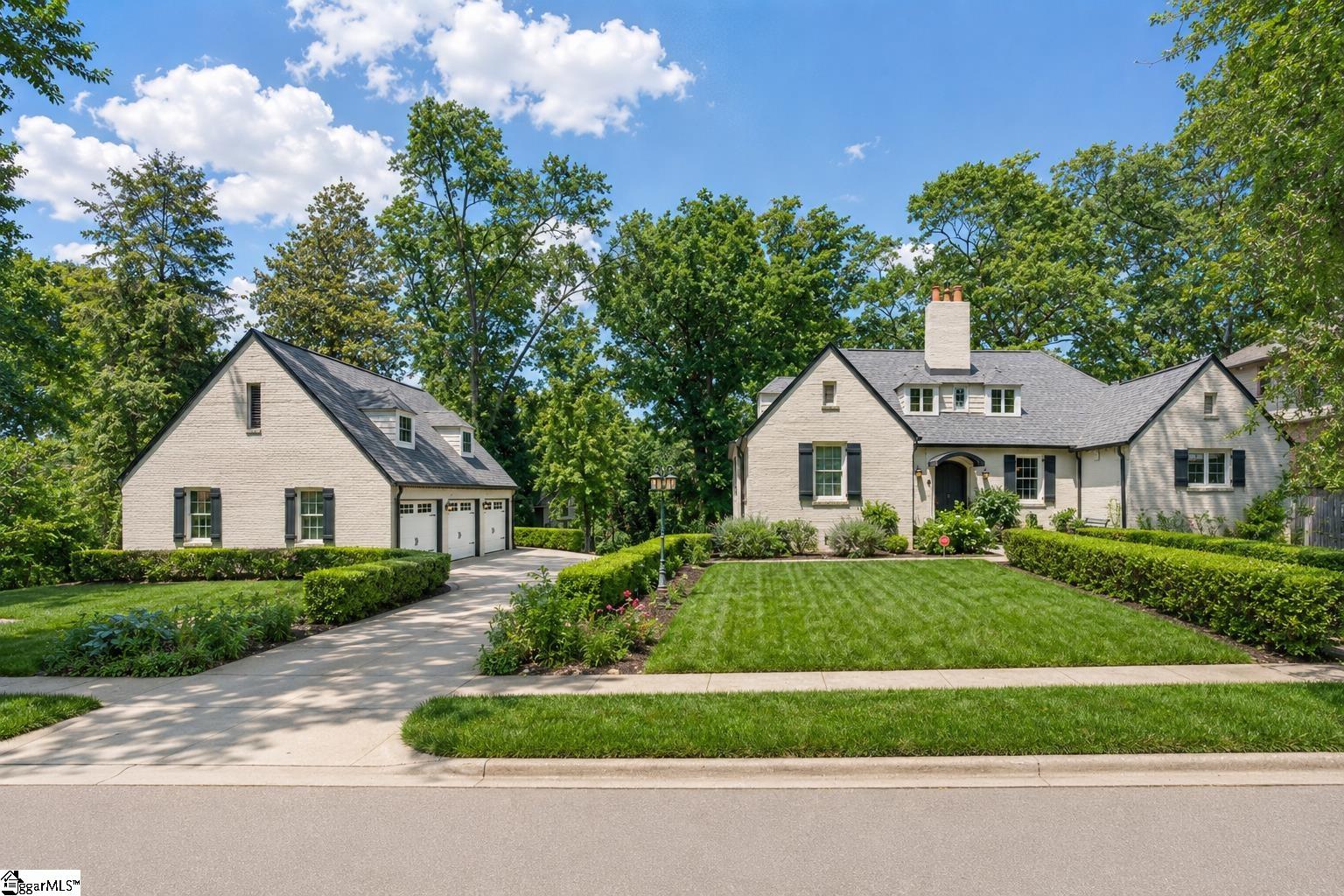 121 Tindal Avenue