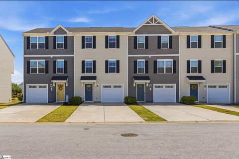 Photo of 8 Bearmont Trail, Greenville, SC 29617 (MLS # 1590938)