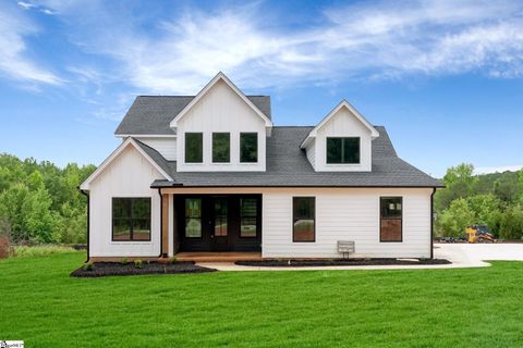 9 Burns Road Travelers Rest SC 29690