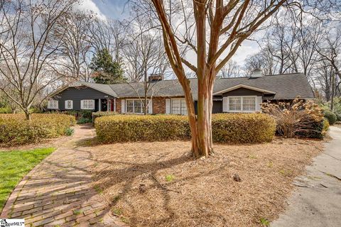 Photo of 408 Bridgewater Drive, Greenville, SC 29615 (MLS # 1584186)