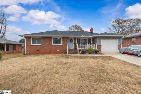 Photo of 510 Visage Drive, Anderson, SC 29626 (MLS # 1577557)