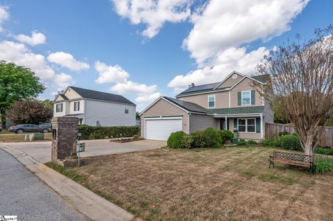 Photo of 8 Single Oak Court, Fountain Inn, SC 29644 (MLS # 1586608)