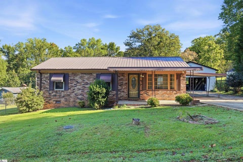 Photo of 37 Theodore Circle, Greenville, SC 29611 (MLS # 1606650)