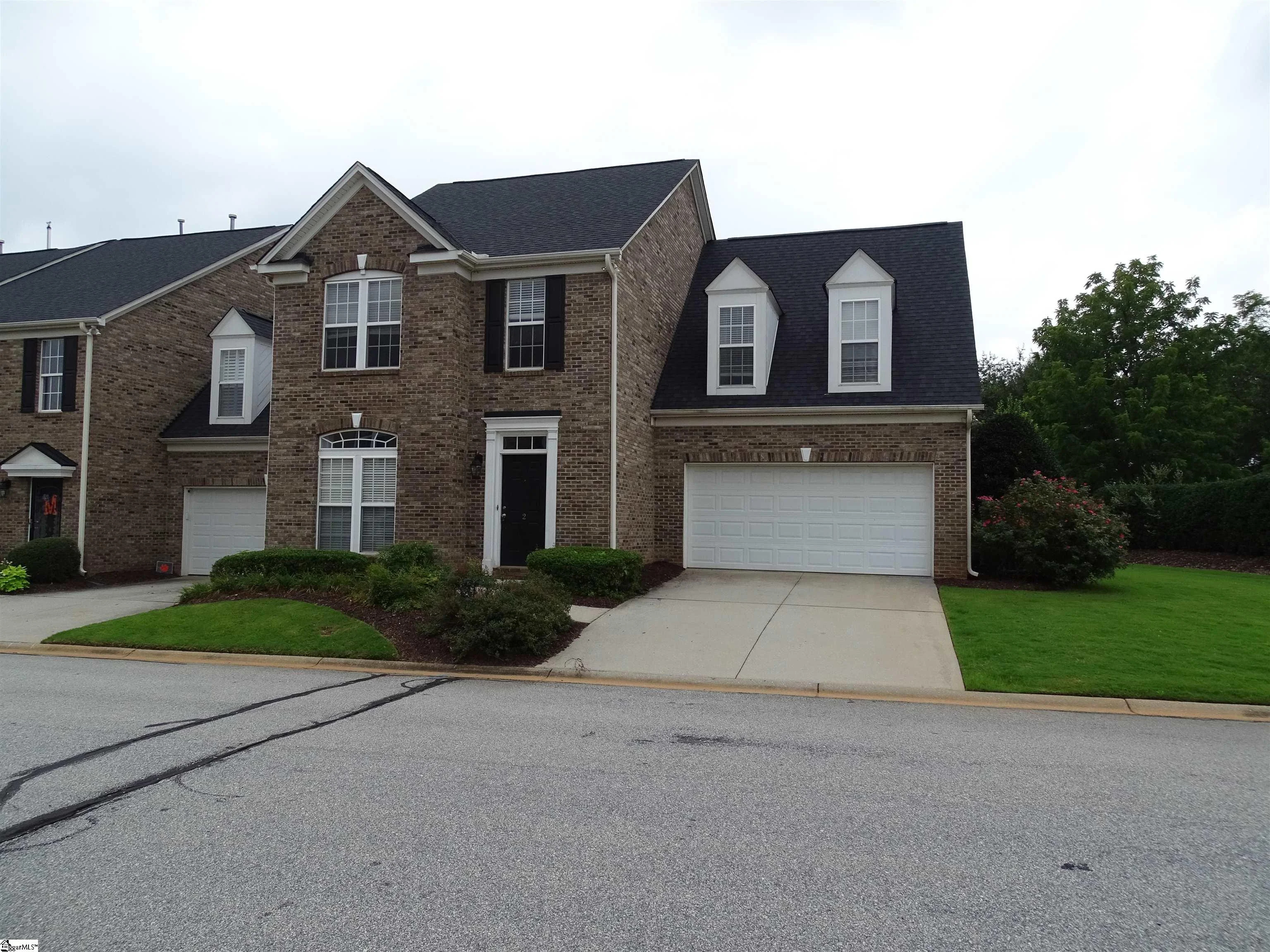 2 Everleigh Court