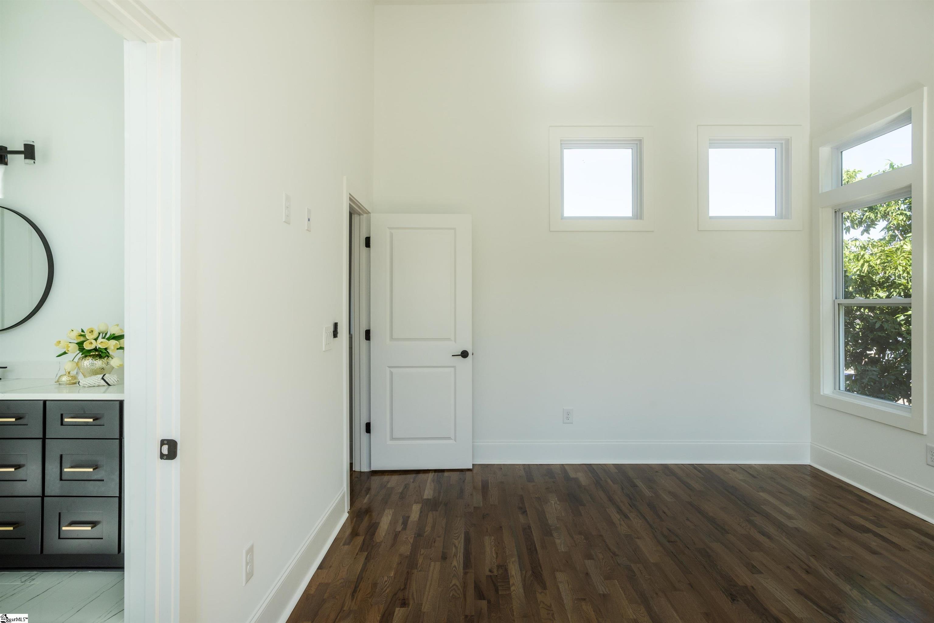 Greenville, South Carolina 29601, United States, 4 Bedrooms Bedrooms, ,4 BathroomsBathrooms,Residential,Active,181565