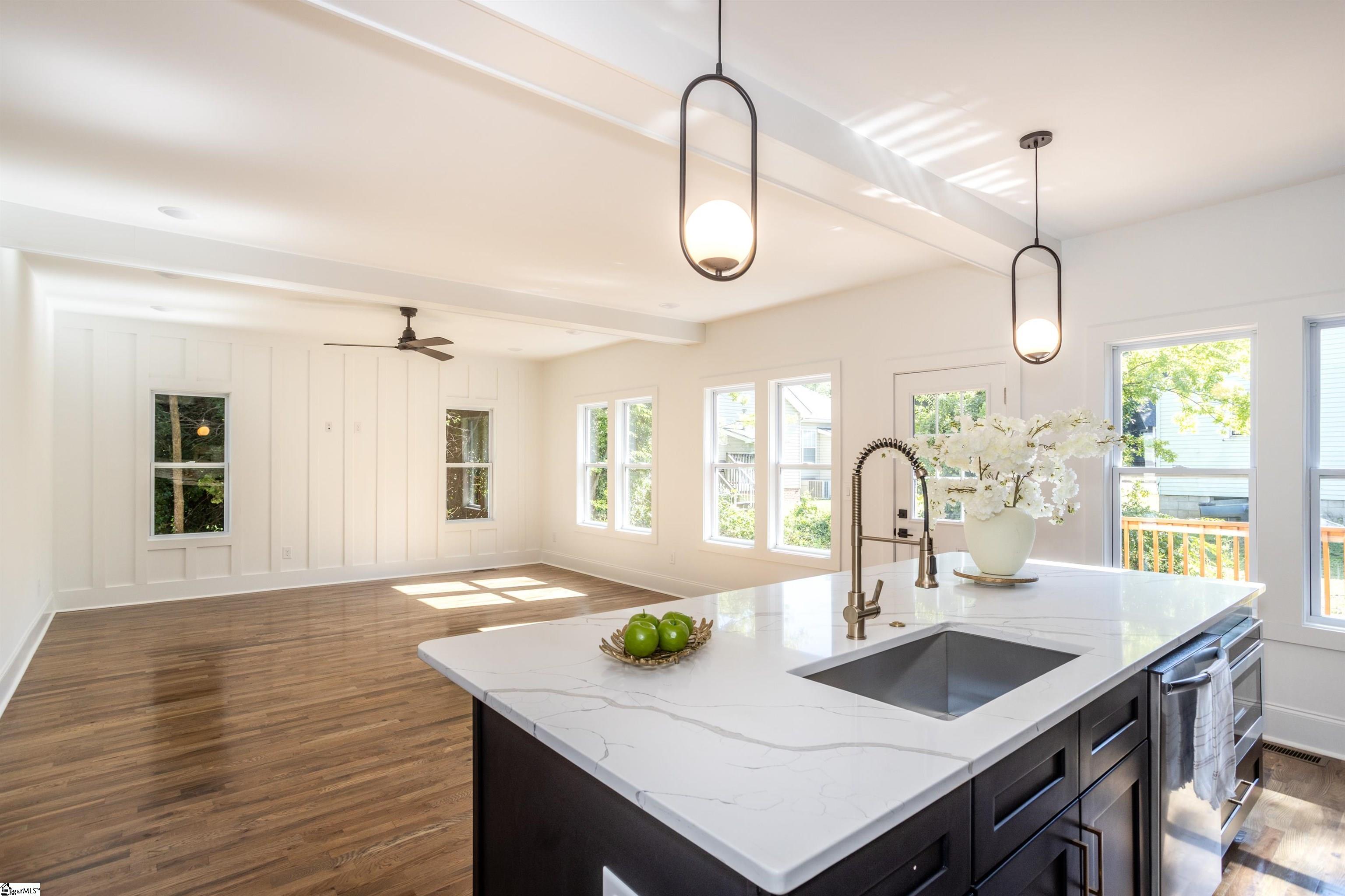 Greenville, South Carolina 29601, United States, 4 Bedrooms Bedrooms, ,4 BathroomsBathrooms,Residential,Active,181565