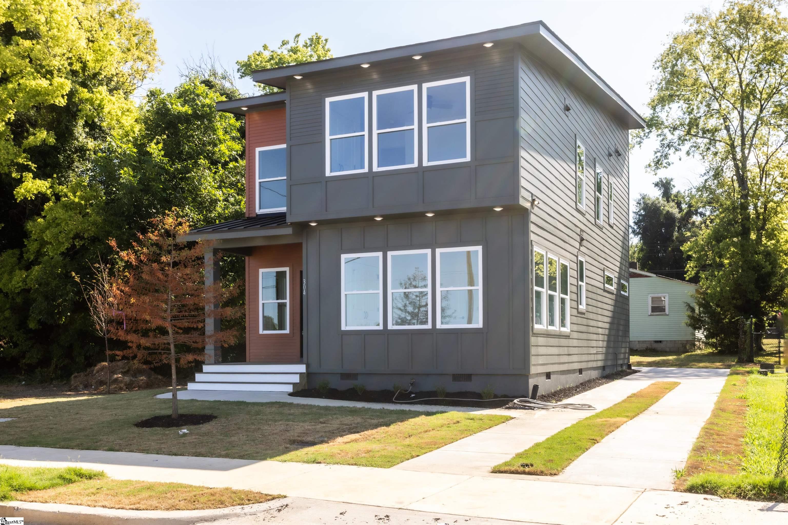 Greenville, South Carolina 29601, United States, 4 Bedrooms Bedrooms, ,4 BathroomsBathrooms,Residential,Active,181565