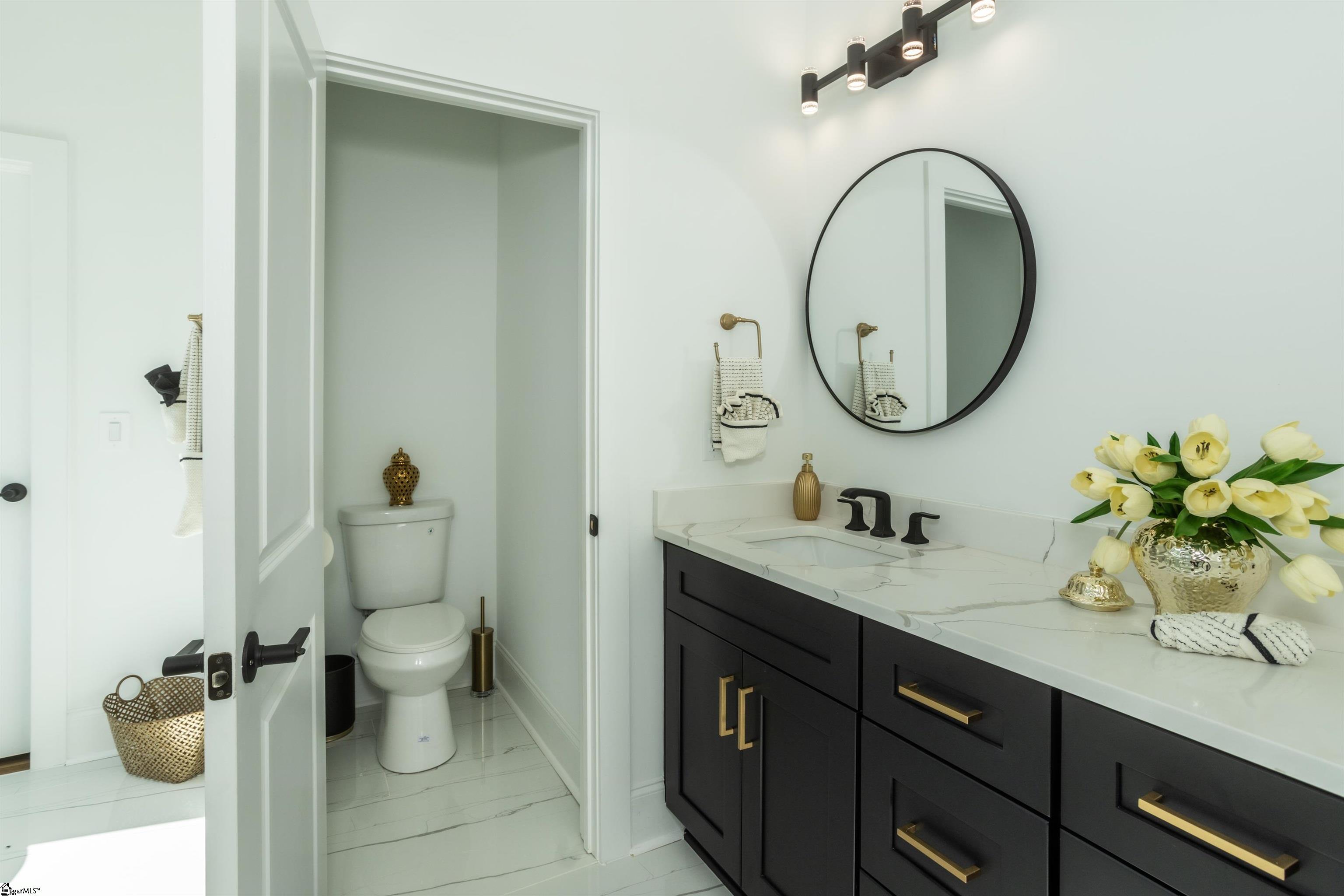 Greenville, South Carolina 29601, United States, 4 Bedrooms Bedrooms, ,4 BathroomsBathrooms,Residential,Active,181565