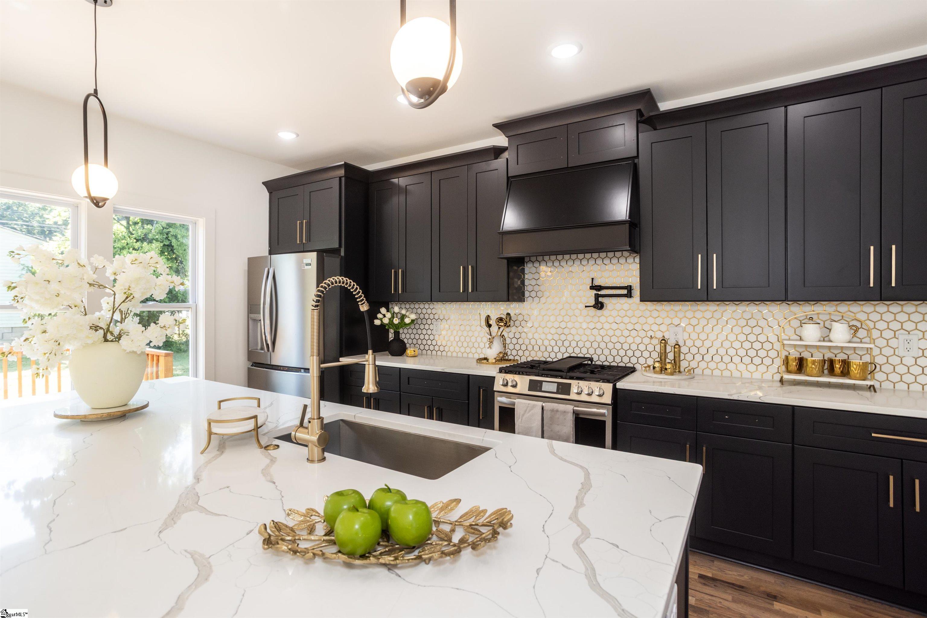 Greenville, South Carolina 29601, United States, 4 Bedrooms Bedrooms, ,4 BathroomsBathrooms,Residential,Active,181565