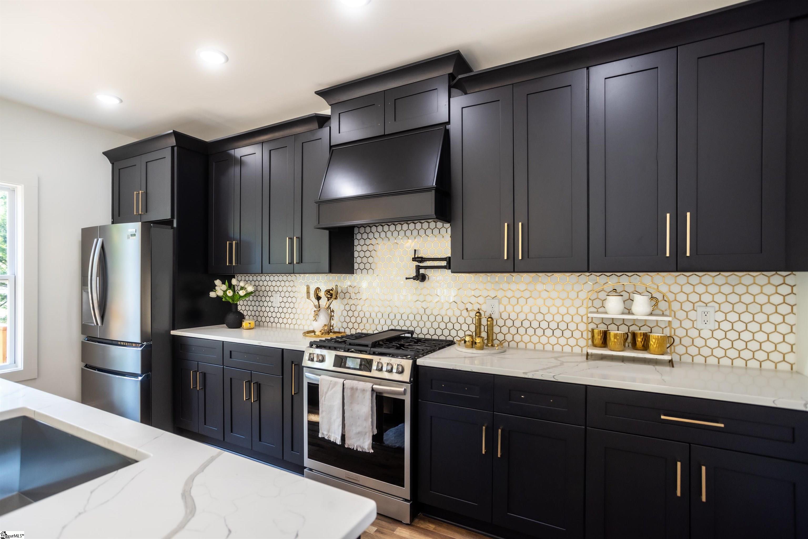 Greenville, South Carolina 29601, United States, 4 Bedrooms Bedrooms, ,4 BathroomsBathrooms,Residential,Active,181565