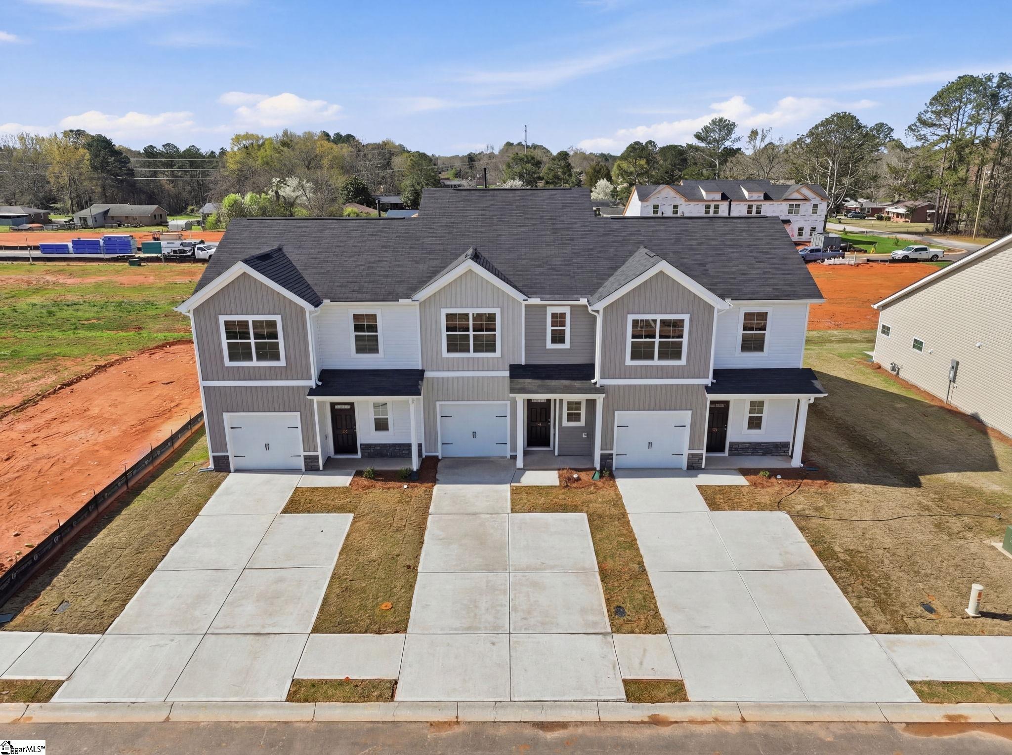 323 Lilac Loop
