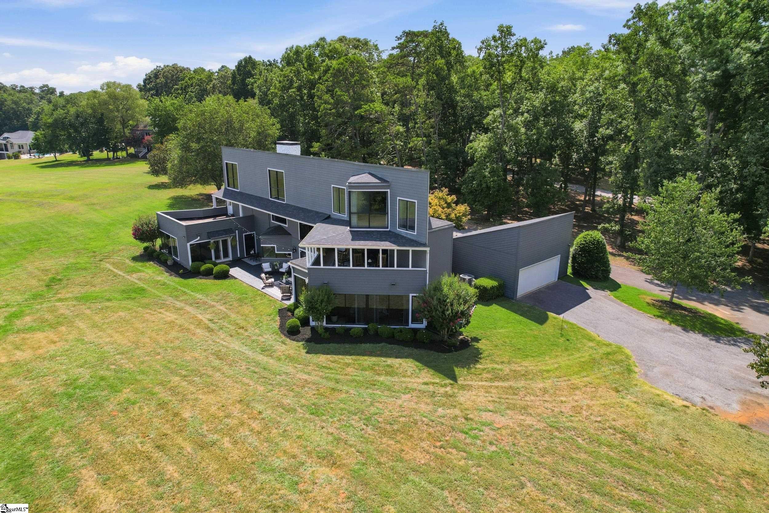 3008 Barefoot Trail