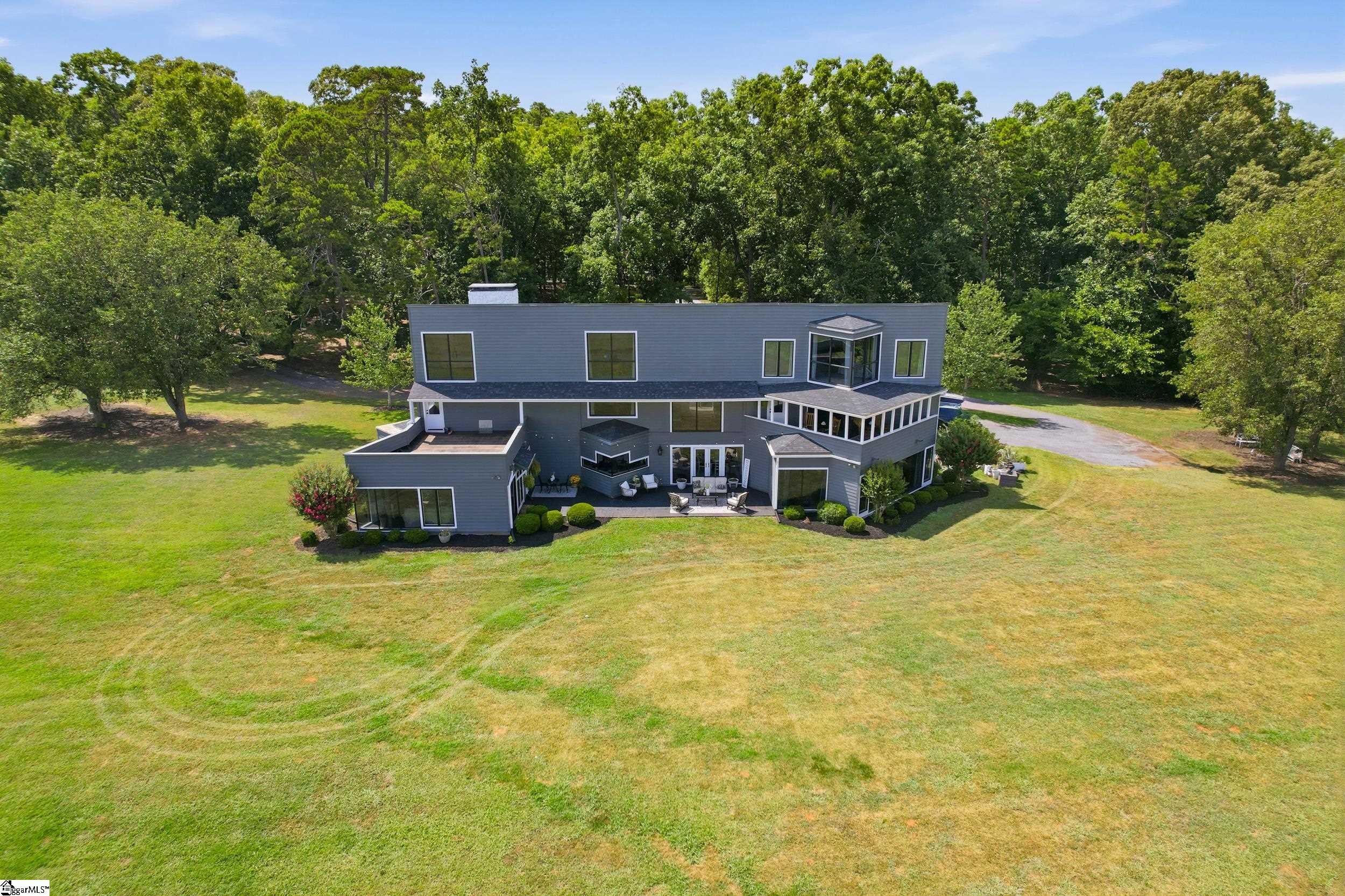 3008 Barefoot Trail