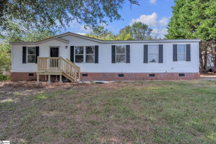 Photo 1 of 25 — 8 Riverbreeze Road, Greenville, SC 29611
