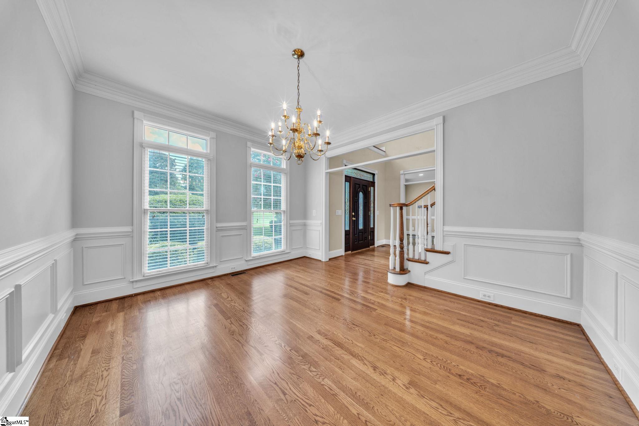 401 Rivercrest Drive