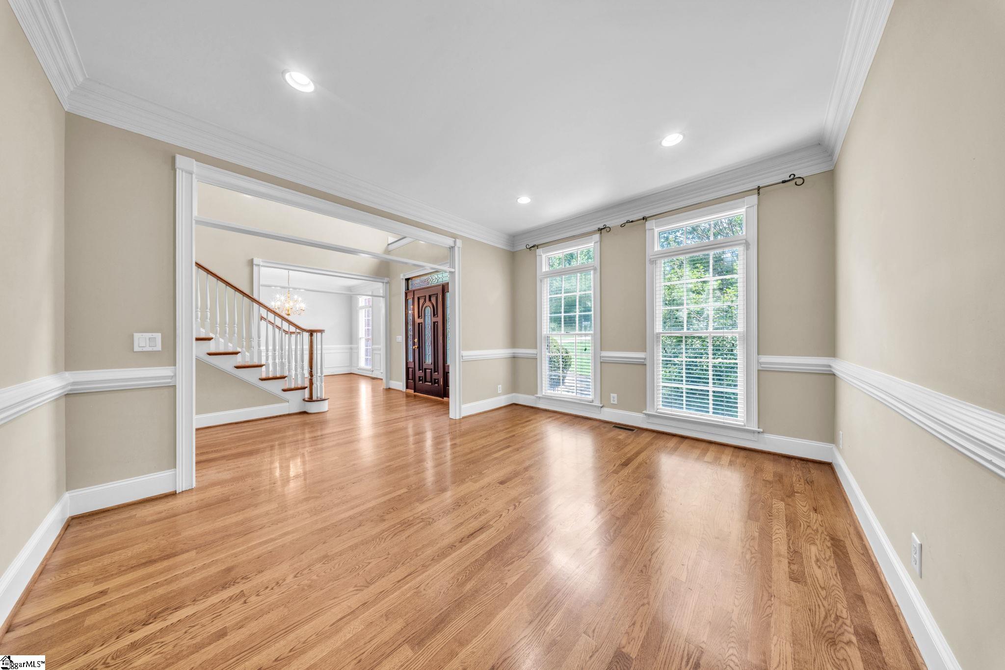401 Rivercrest Drive