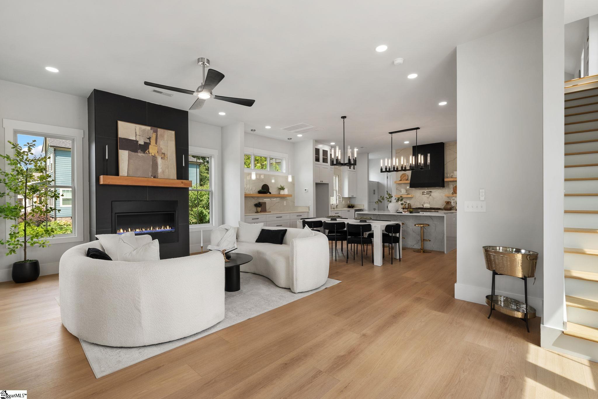 223 S Calhoun Street