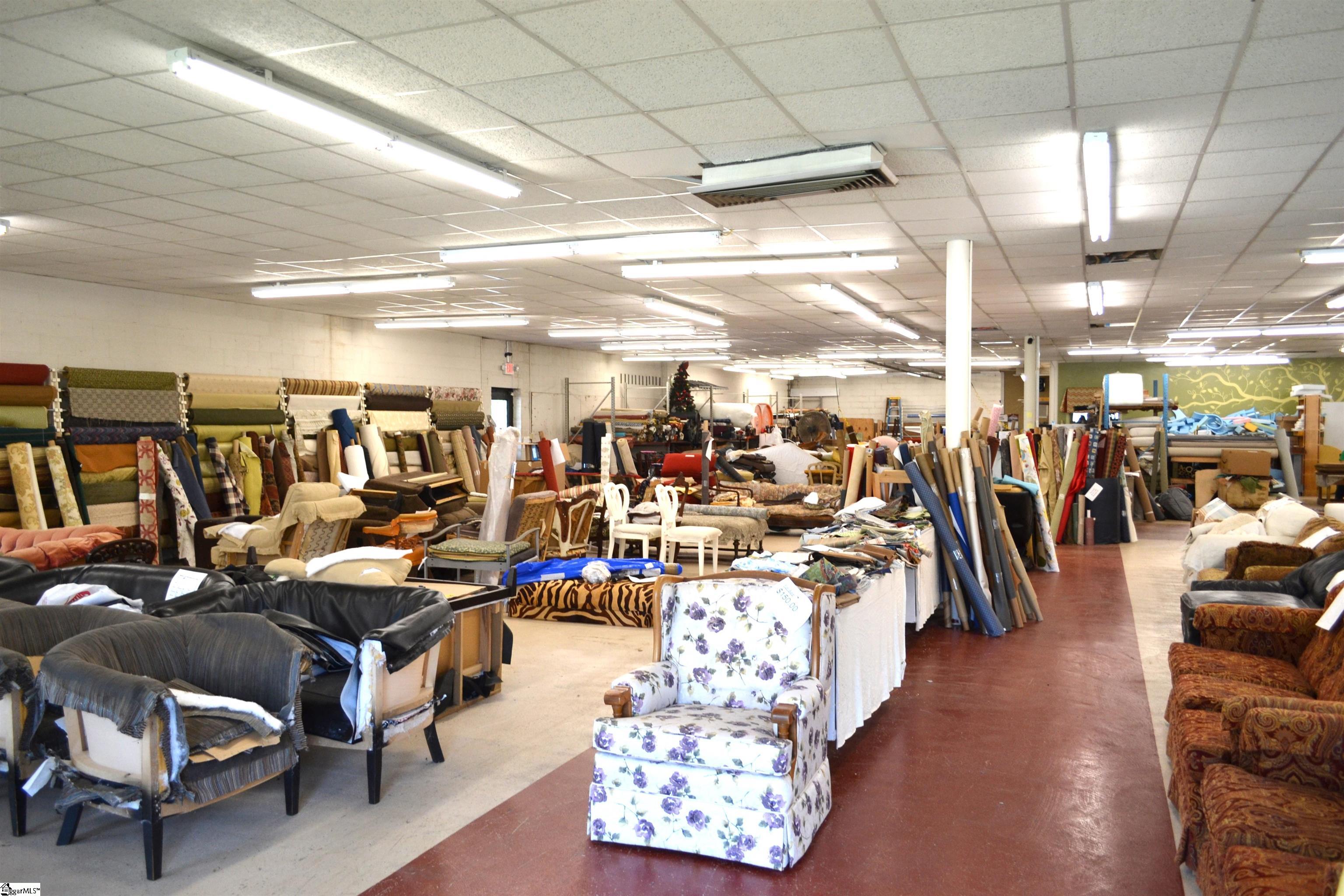 2518 Poinsett Highway