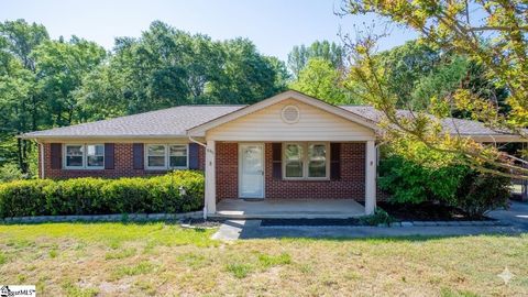 Photo of 620 Creighton Drive, Taylors, SC 29687 (MLS # 1589320)
