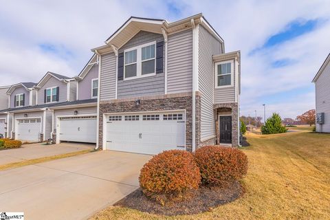 Photo of 122 Outback Drive, Greer, SC 29650 (MLS # 1588566)