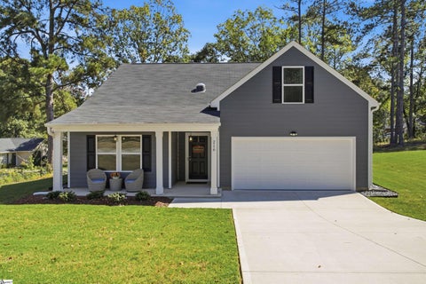 Photo of 216 Woodfield Avenue, Fountain Inn, SC 29644 (MLS # 1606120)