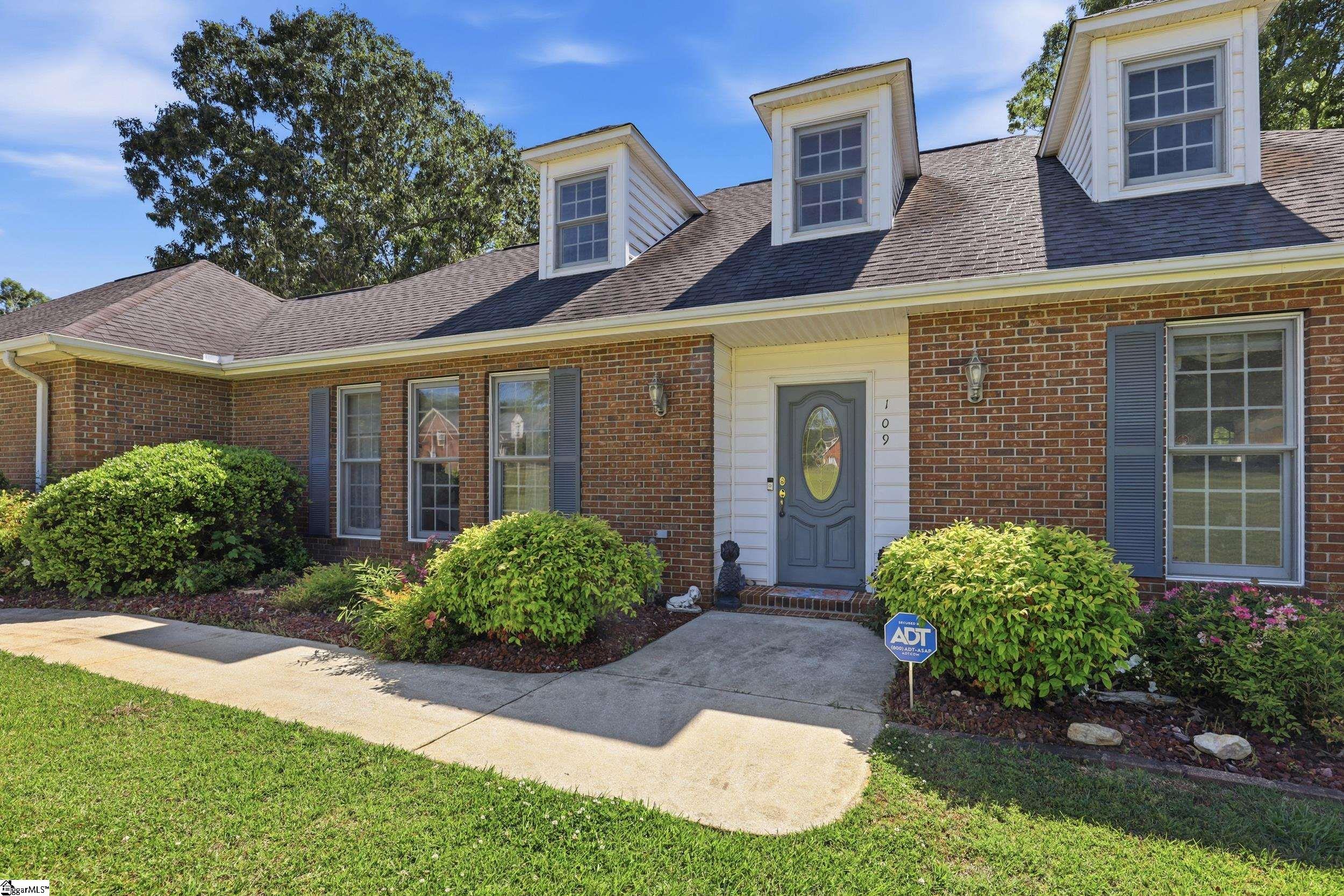 109 Wren Crossing Lane, Easley, SC Home for Sale 3 109 Wren Crossing Lane