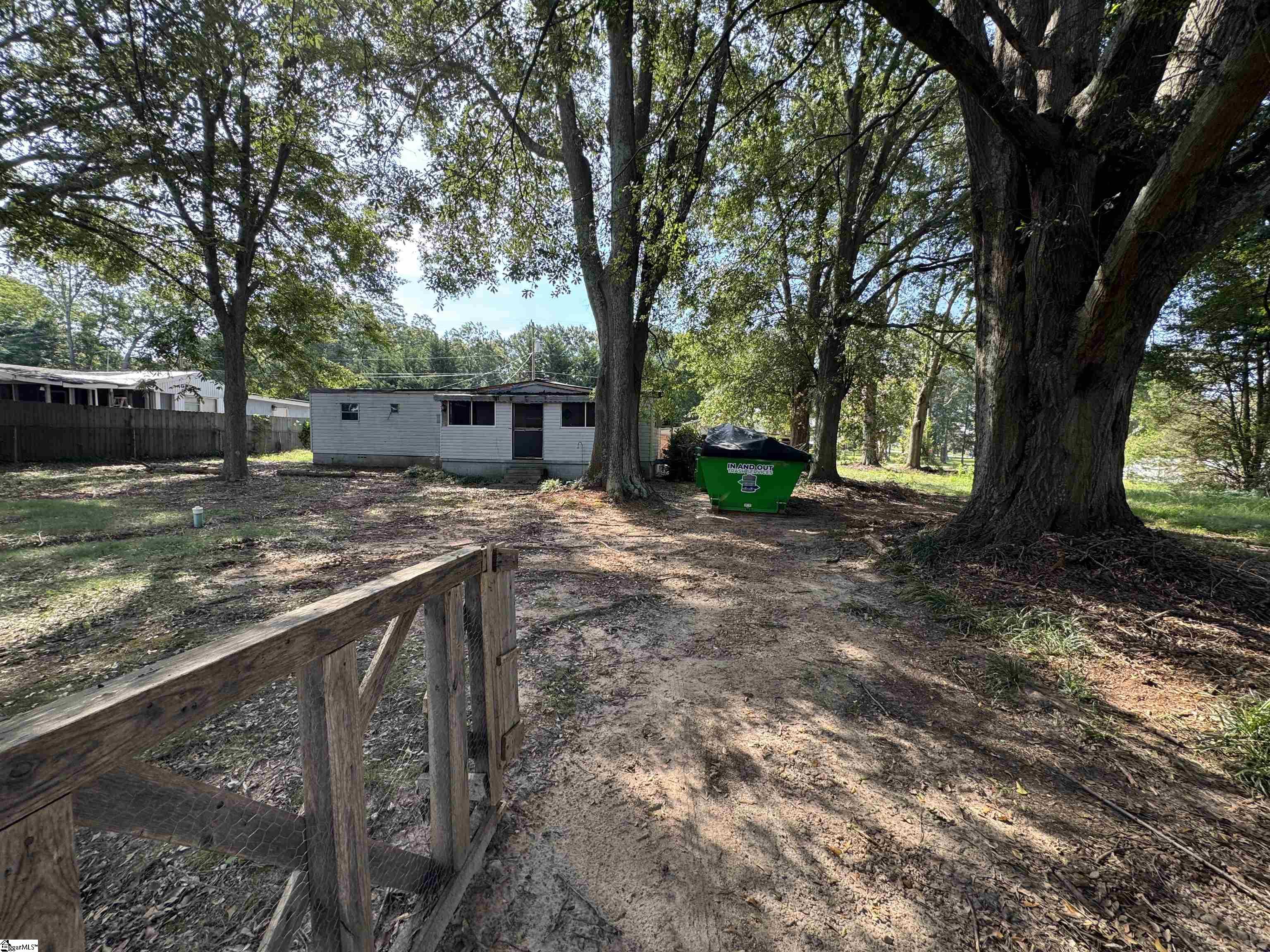 Greenville, South Carolina 29605, United States, ,Land,Pending,200481