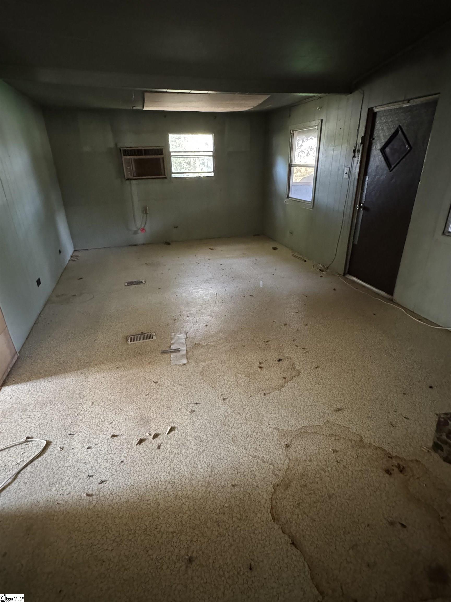 Greenville, South Carolina 29605, United States, ,Land,Pending,200481