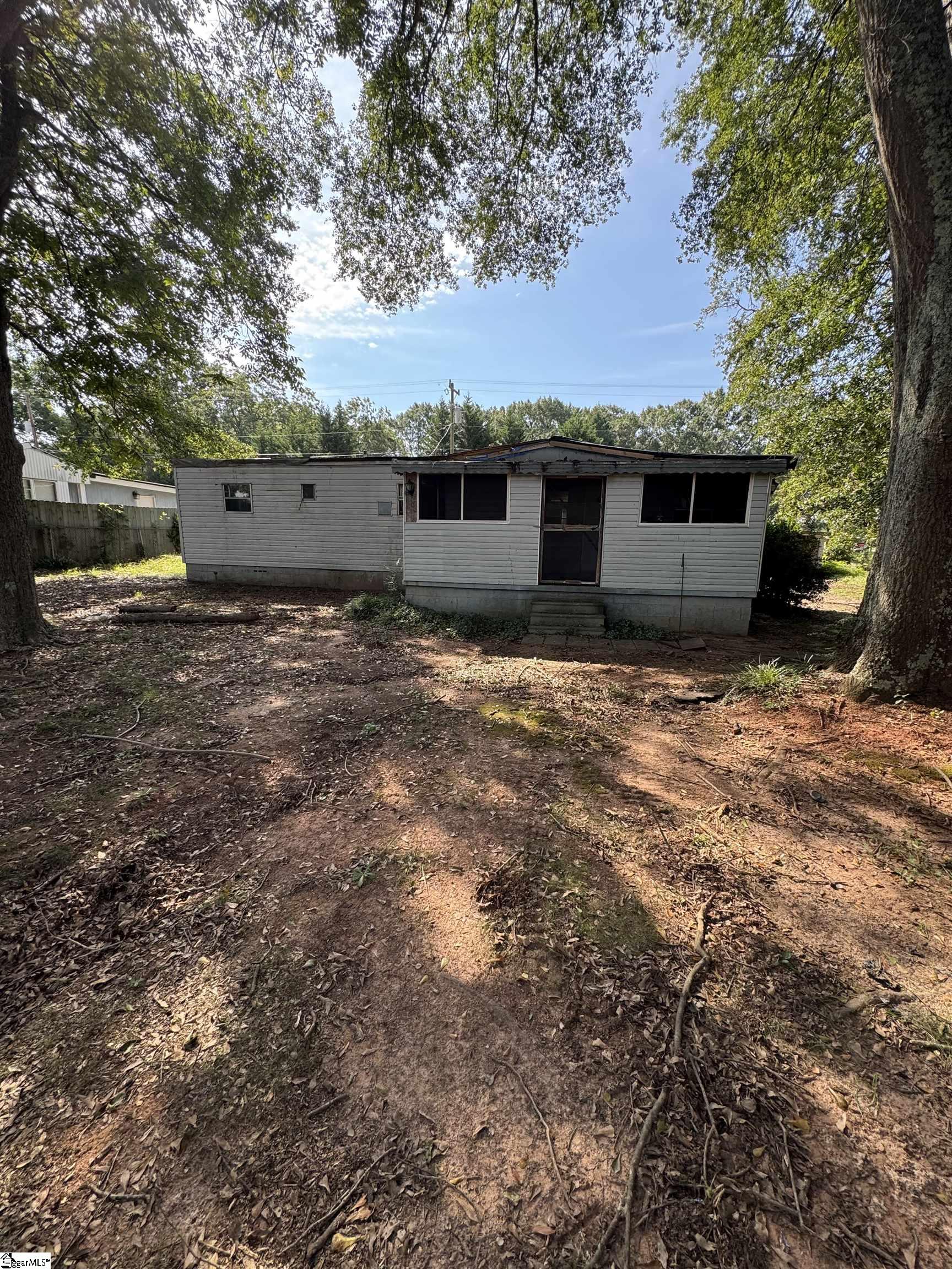 Greenville, South Carolina 29605, United States, ,Land,Pending,200481