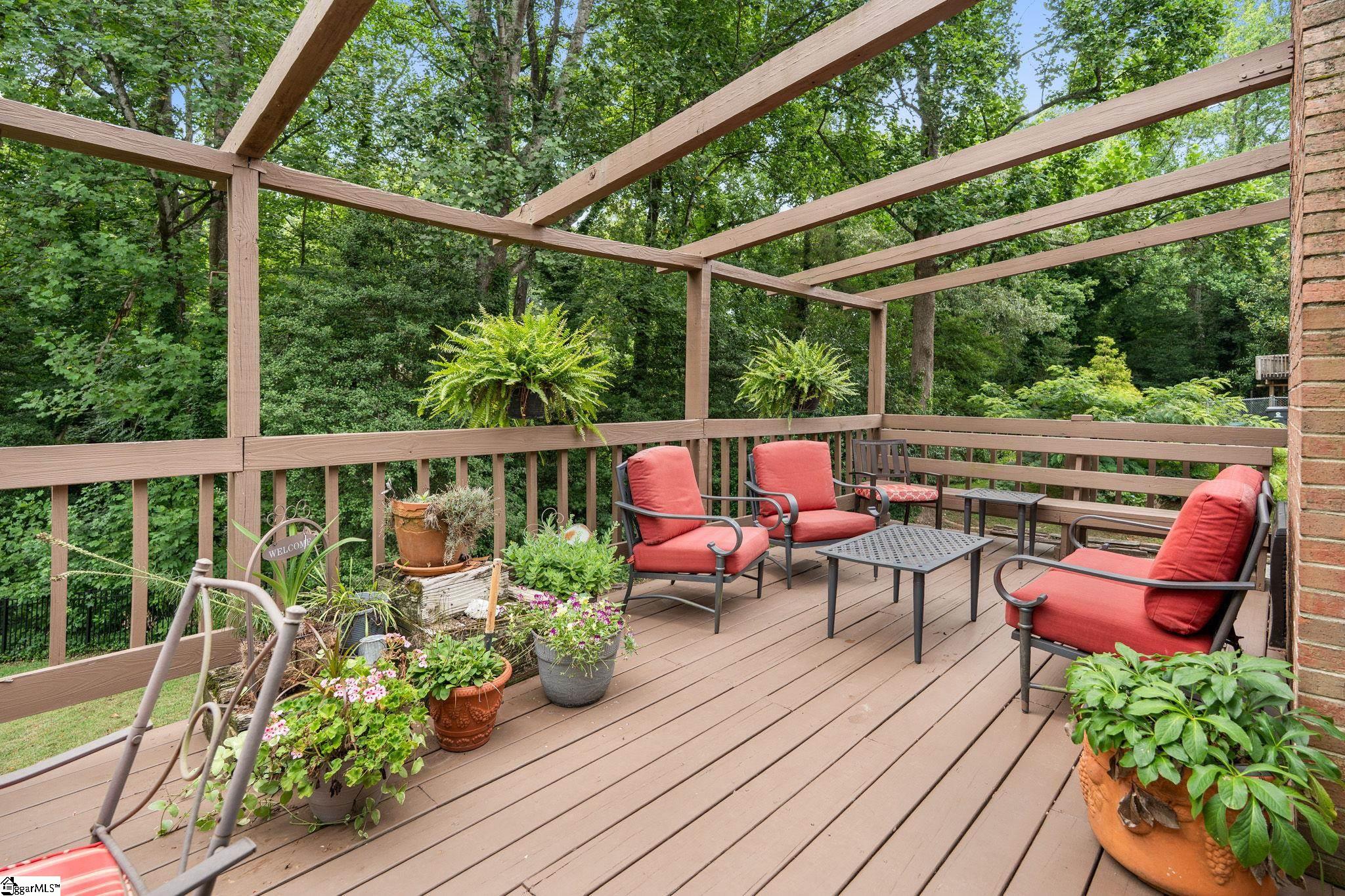 12 E Indian Trail