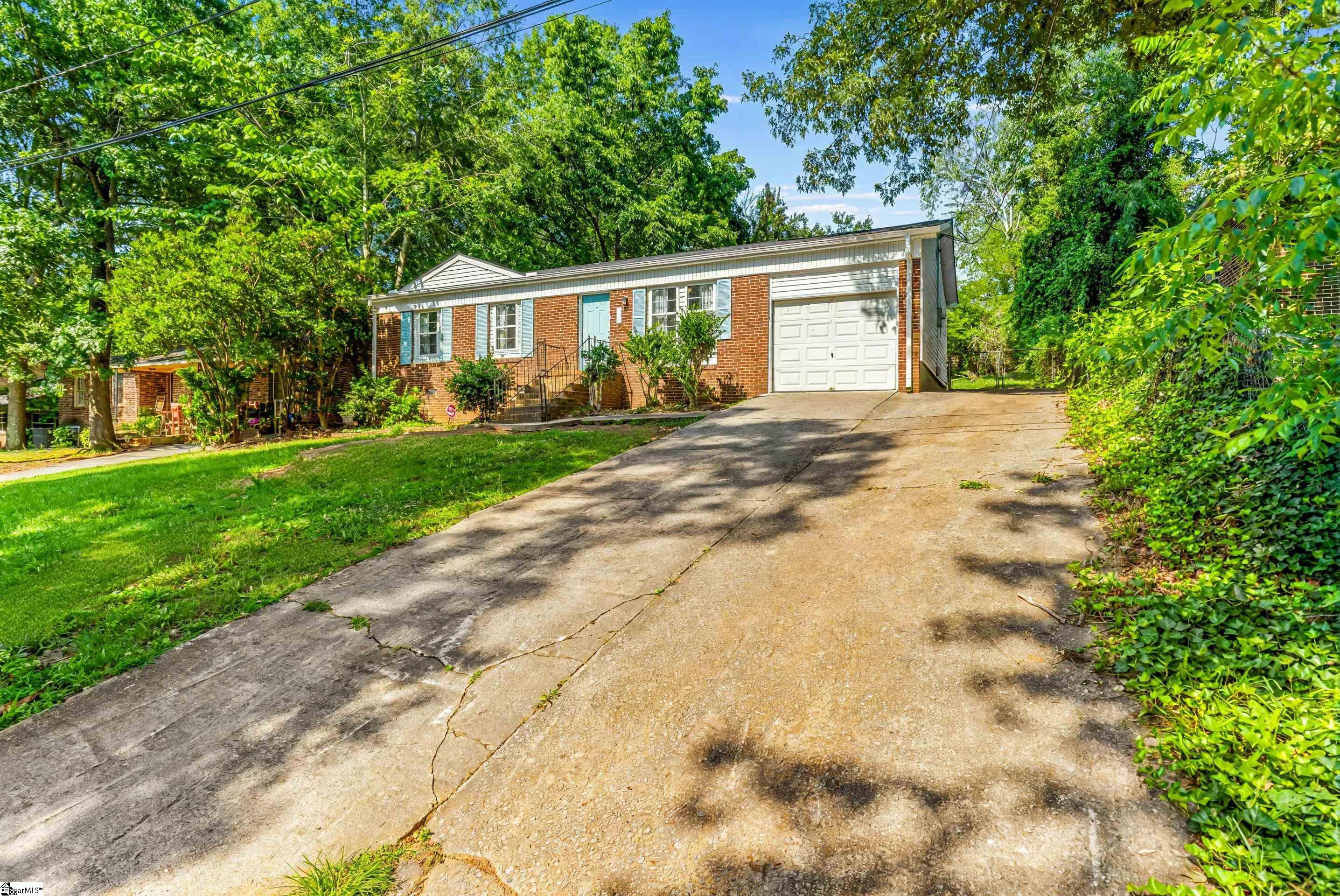 121 Cashmere Drive