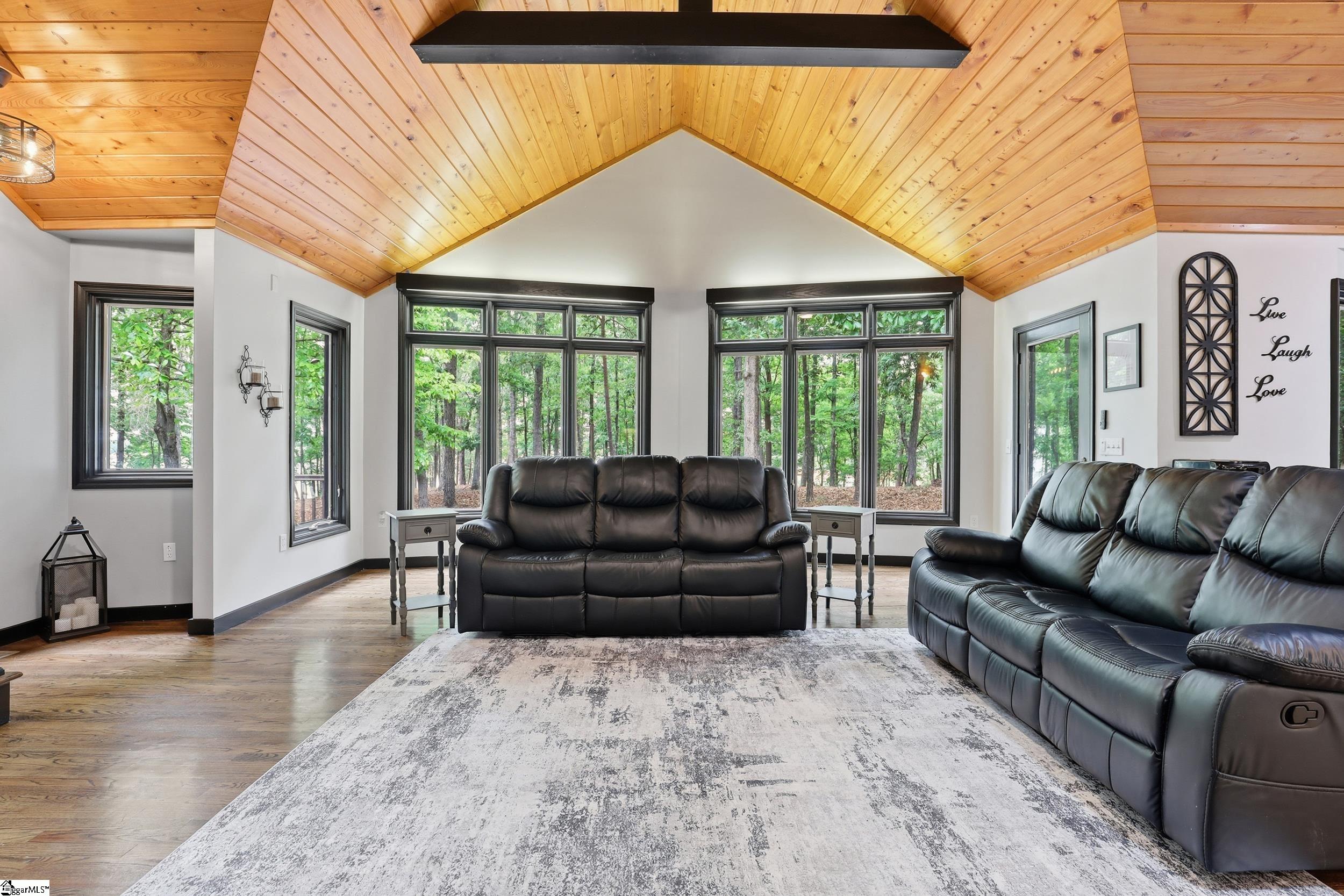 115 Chapel Wood Drive