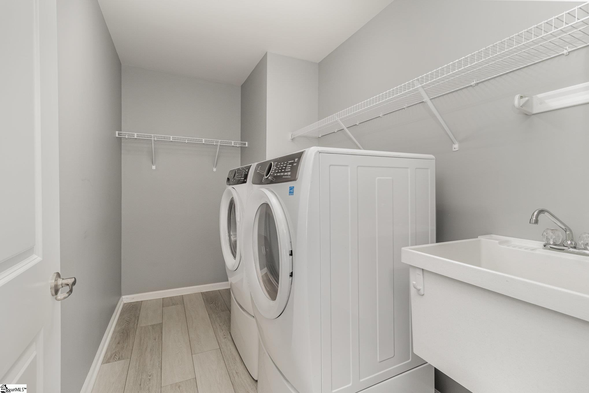 Boiling Springs, South Carolina 29316, United States, 4 Bedrooms Bedrooms, ,4 BathroomsBathrooms,Residential,Contingent,78085