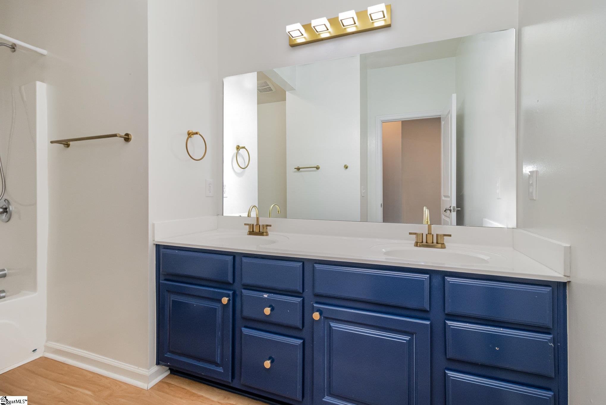 Boiling Springs, South Carolina 29316, United States, 4 Bedrooms Bedrooms, ,4 BathroomsBathrooms,Residential,Contingent,78085