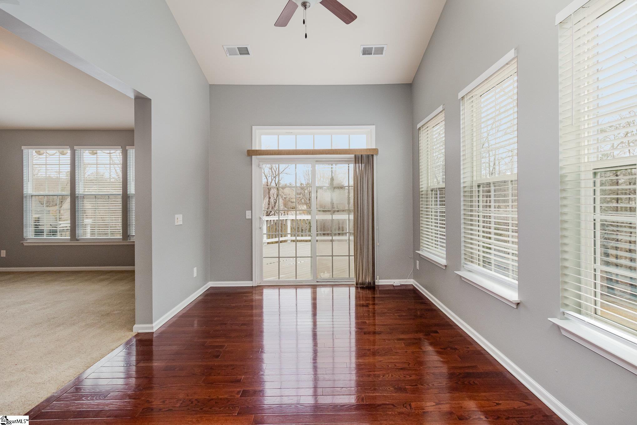 Boiling Springs, South Carolina 29316, United States, 4 Bedrooms Bedrooms, ,4 BathroomsBathrooms,Residential,Contingent,78085