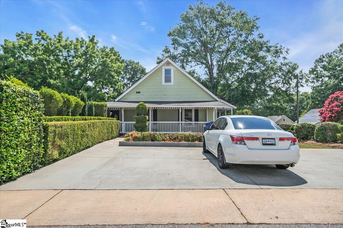 Simpsonville, South Carolina 29681, United States, 3 Bedrooms Bedrooms, ,3 BathroomsBathrooms,Residential,Active,174411