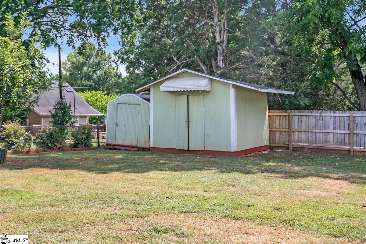 Simpsonville, South Carolina 29681, United States, 3 Bedrooms Bedrooms, ,3 BathroomsBathrooms,Residential,Active,174411