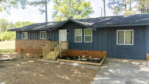 Photo of 1648 127 Bypass, Laurens, SC 29360 (MLS # 1587066)