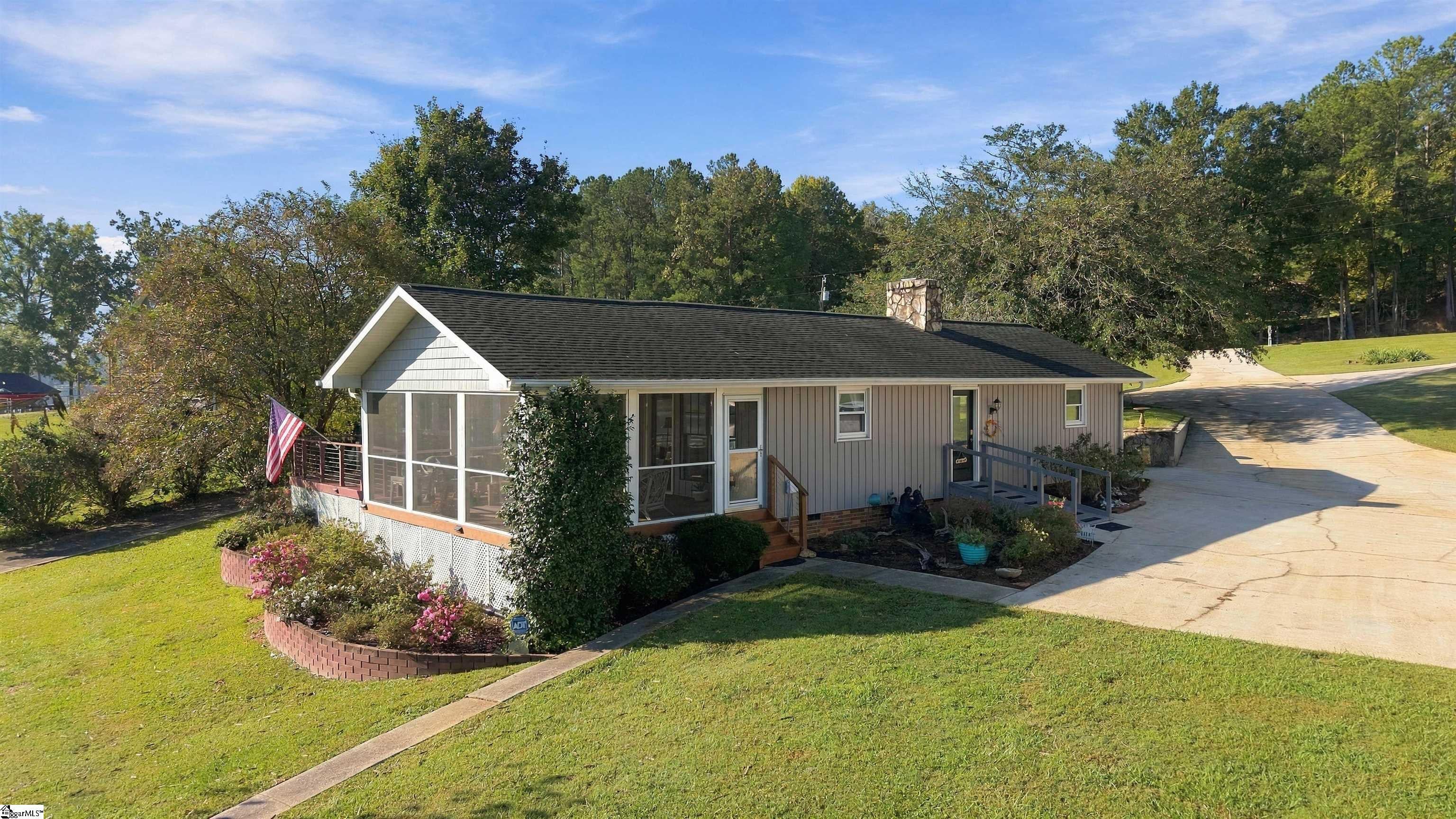 Real Estate Search 2 654 Tomachichi Road