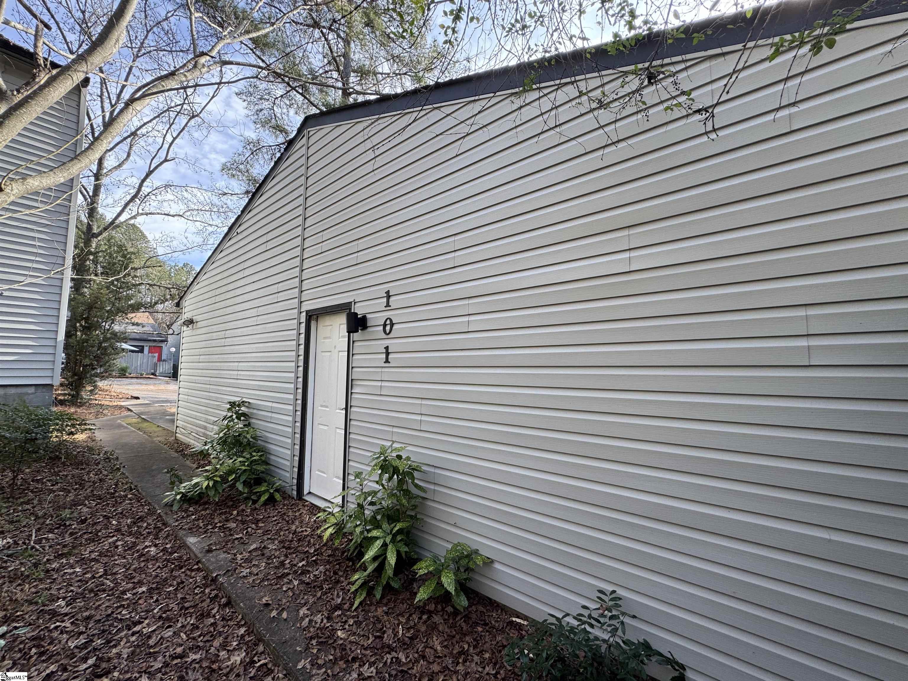 125 Maple Street Unit #101