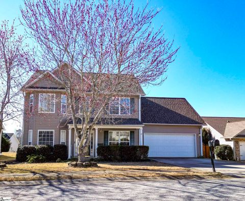 111 Kingsdale Court Simpsonville SC 29680
