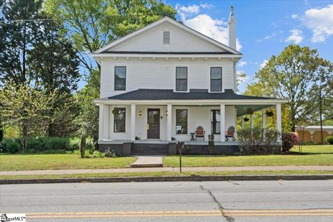 MLS: 1554037