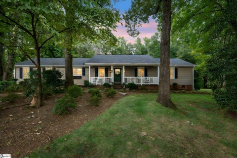 Photo of 221 Tar Boulevard, Greenville, SC 29605 (MLS # 1602233)