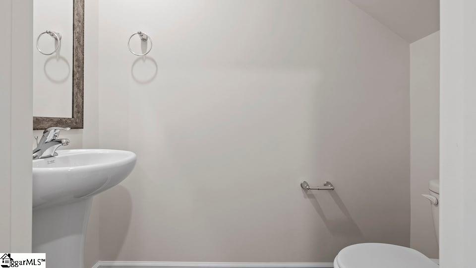 515 Whitewater Ridge