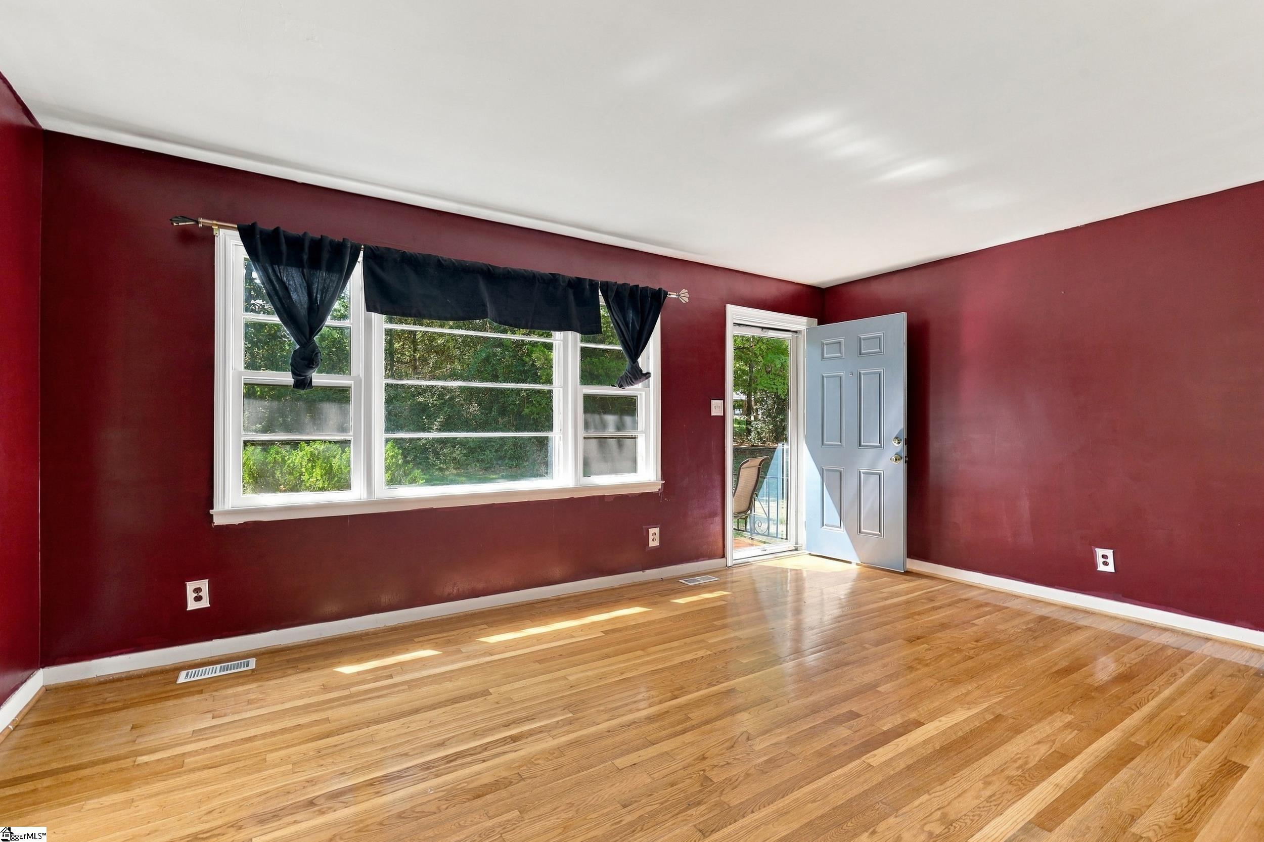 118 Kensington Drive